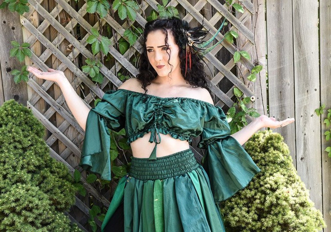 GREEN SATIN CROP PEASANT TOP